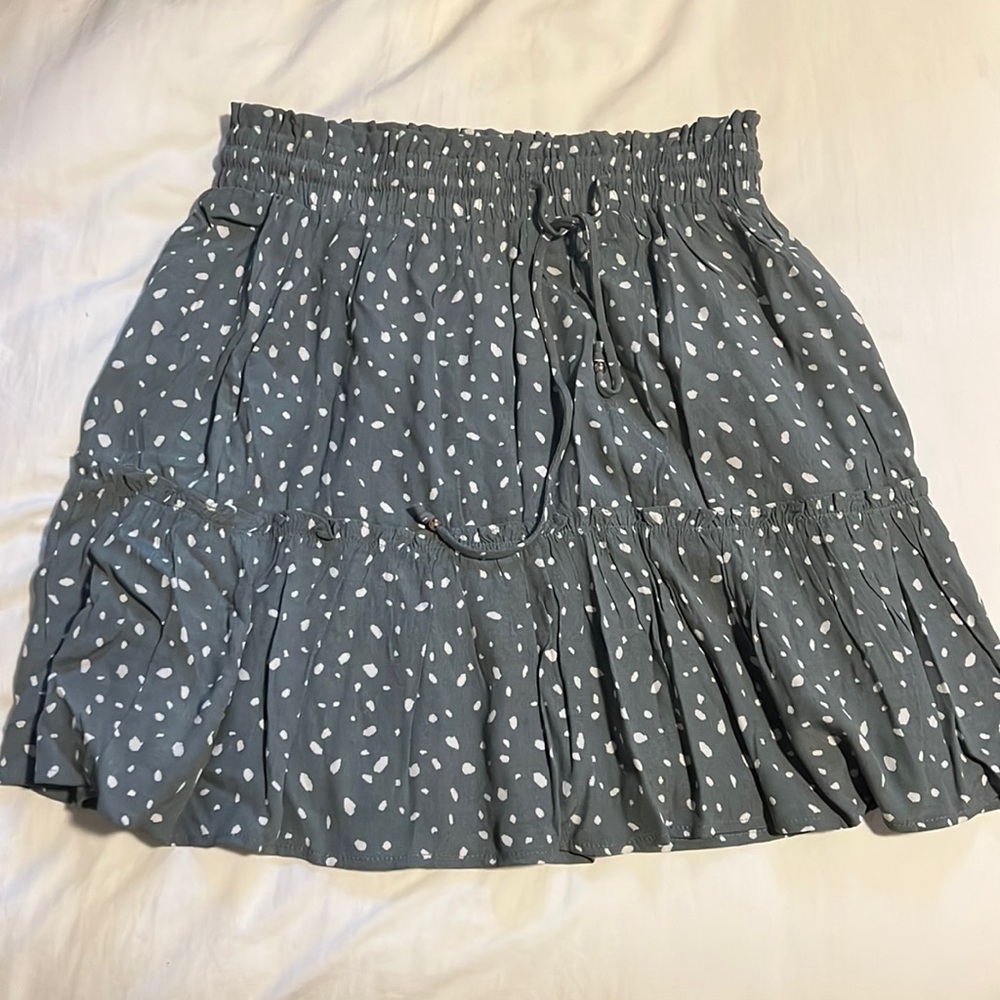 Green/blue polka dot lined skirt